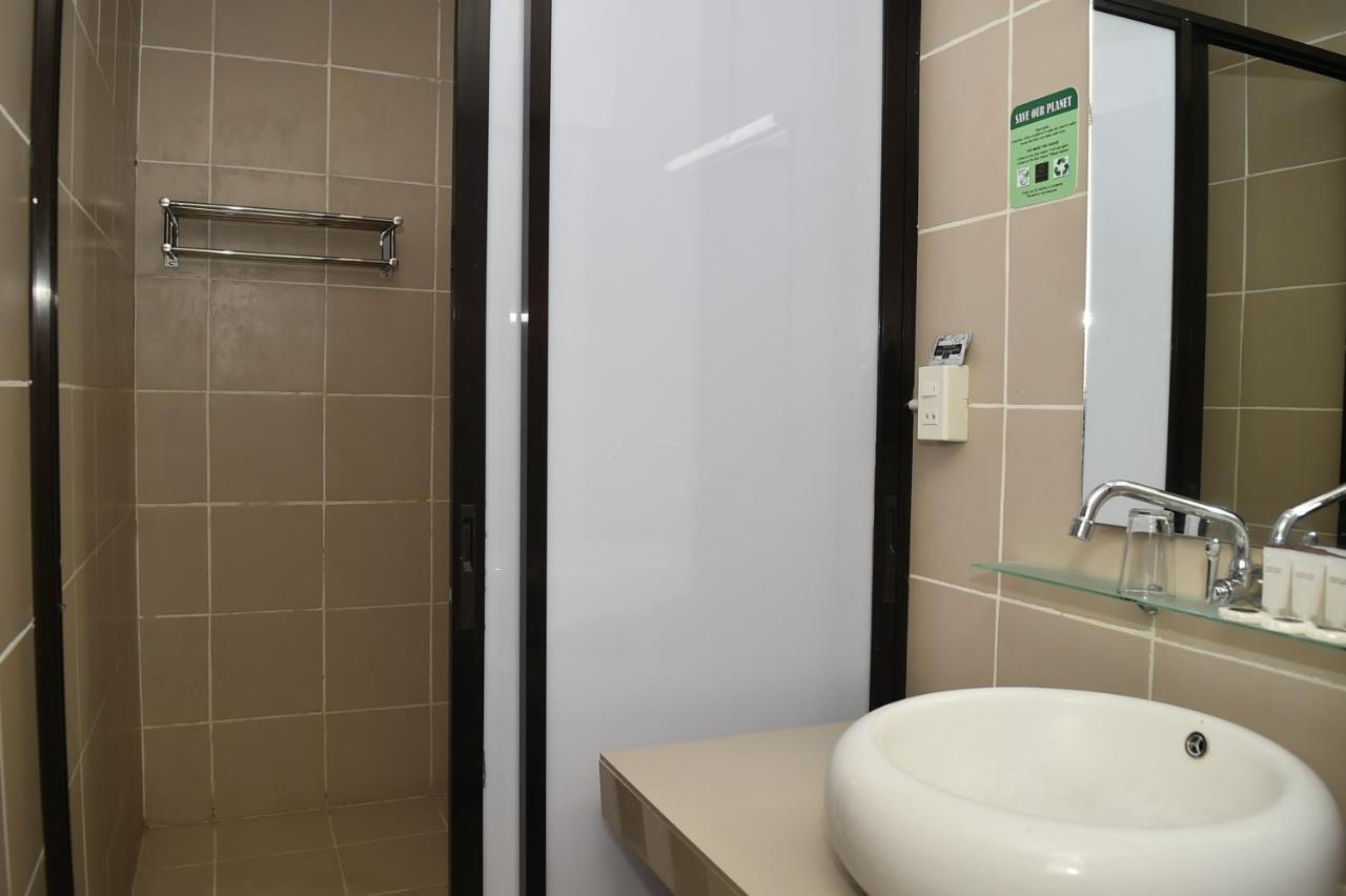 Columbus Plaza Hotel General Santos City Εξωτερικό φωτογραφία