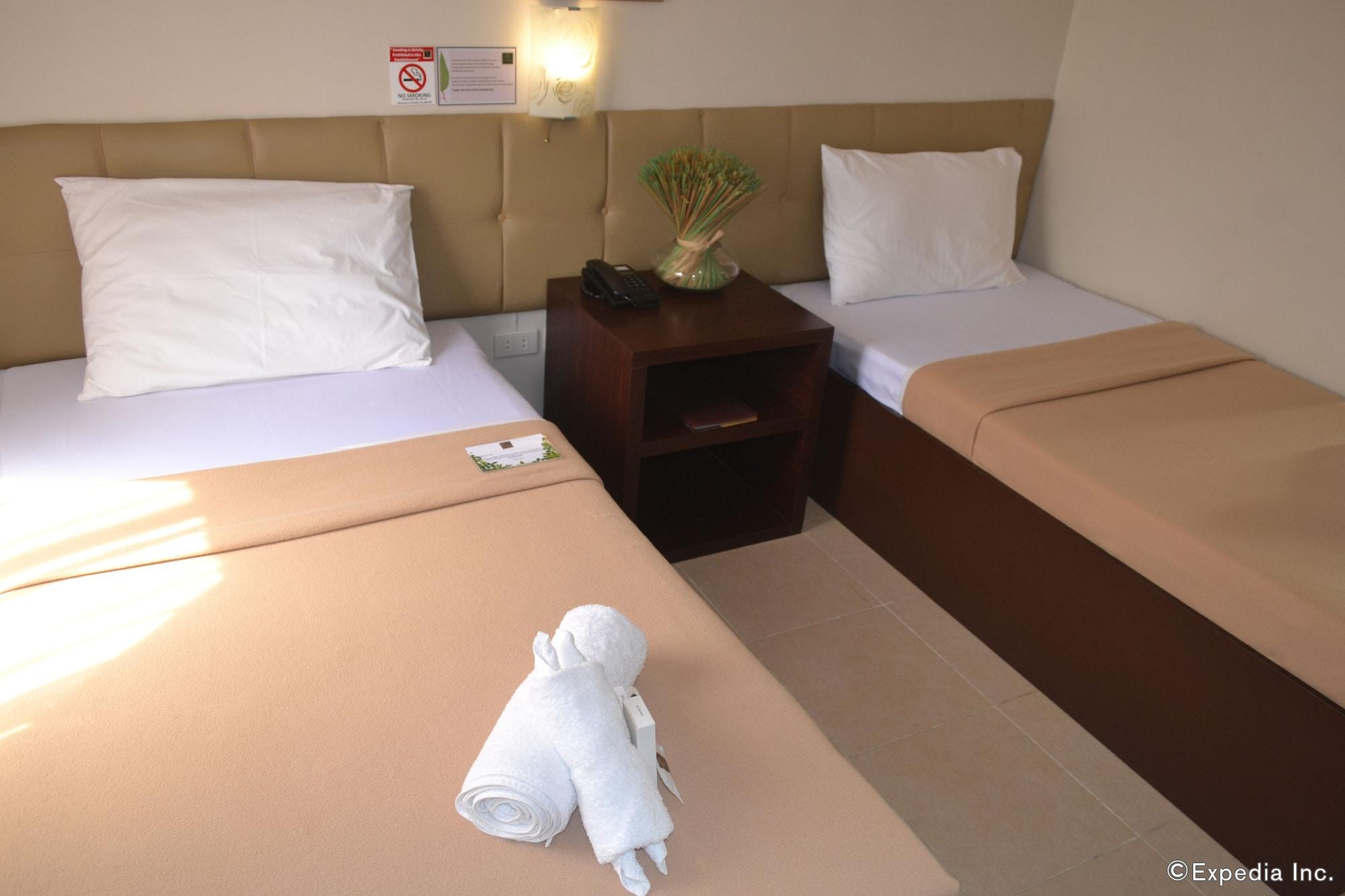 Columbus Plaza Hotel General Santos City Εξωτερικό φωτογραφία