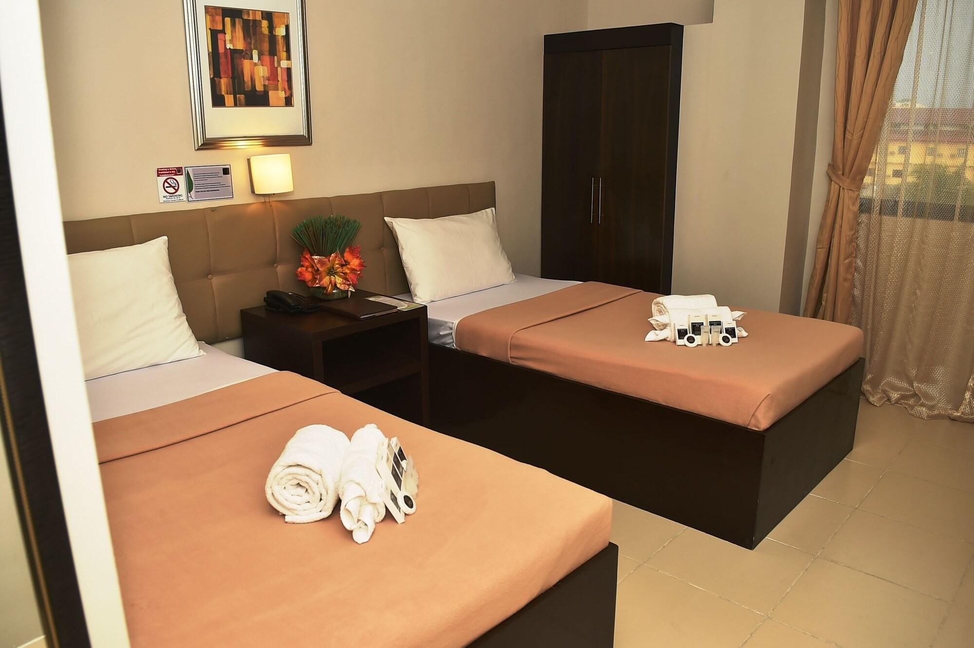 Columbus Plaza Hotel General Santos City Εξωτερικό φωτογραφία