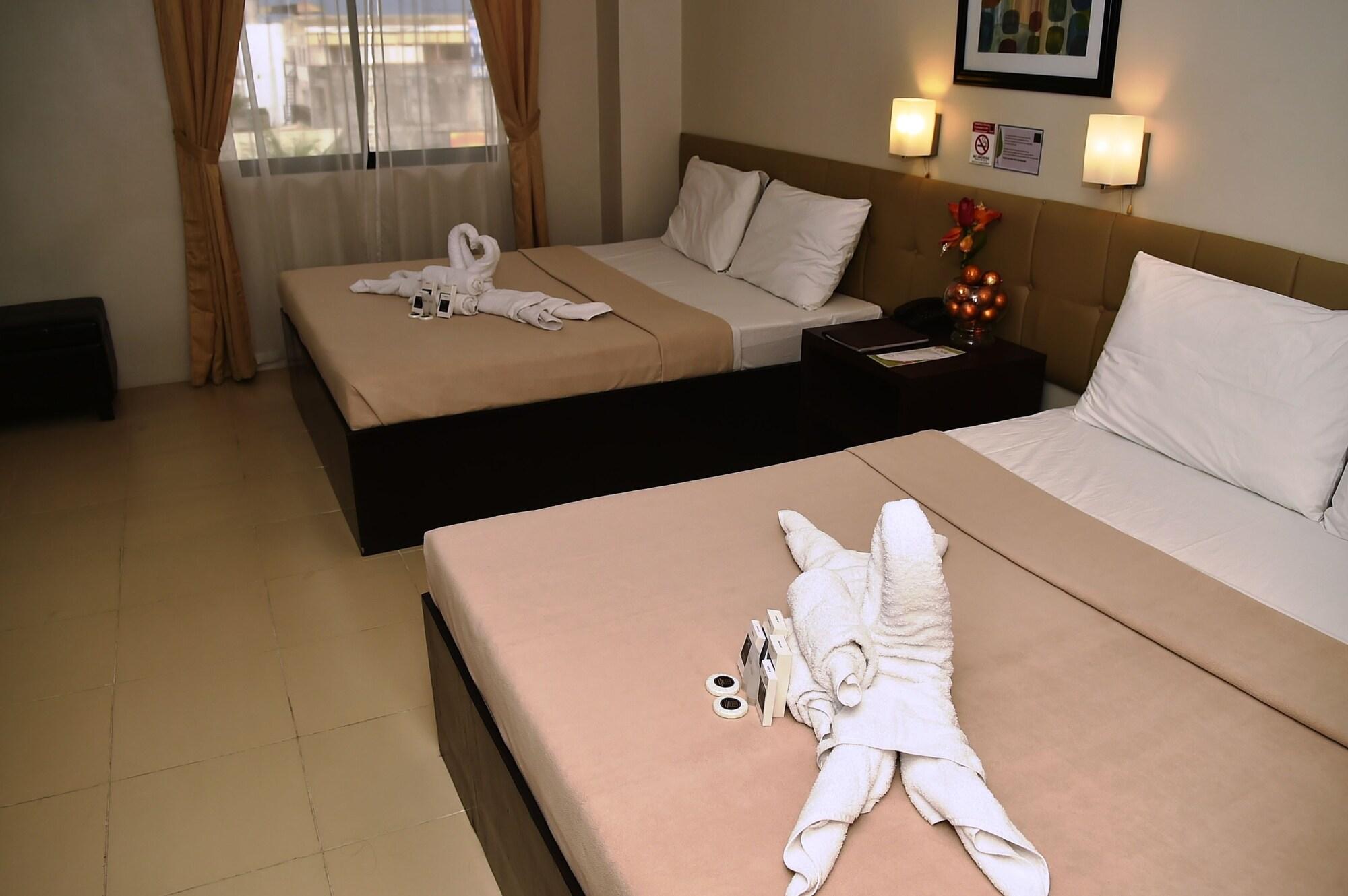Columbus Plaza Hotel General Santos City Εξωτερικό φωτογραφία
