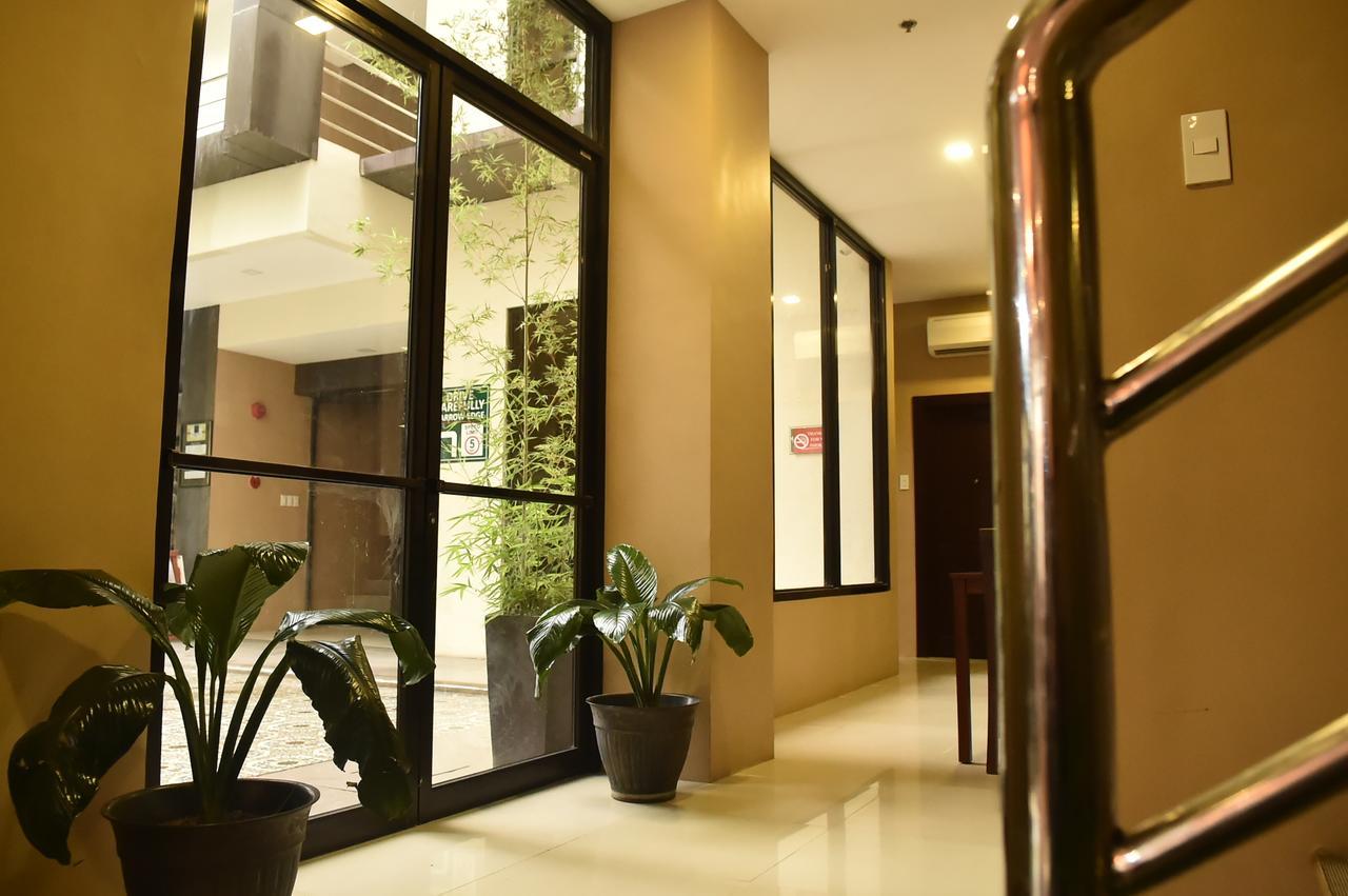 Columbus Plaza Hotel General Santos City Εξωτερικό φωτογραφία