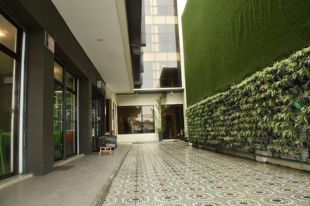 Columbus Plaza Hotel General Santos City Εξωτερικό φωτογραφία