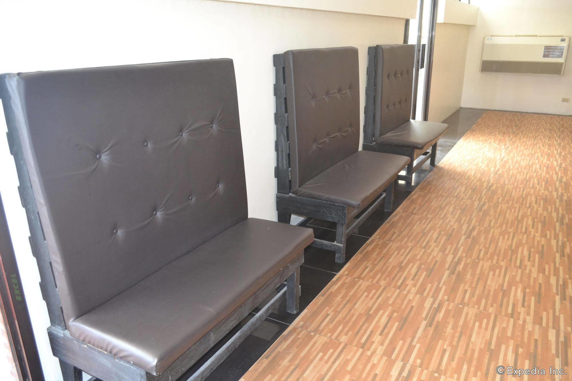 Columbus Plaza Hotel General Santos City Εξωτερικό φωτογραφία